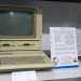 Nel museo  ospitato un altro celebre home computer: lApple II, che registrava i dati su un supporto magnetico esterno (il dischetto)